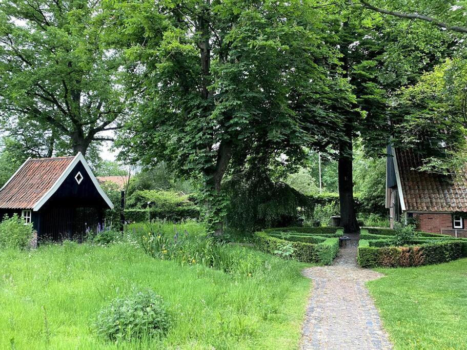 Loosan Lodges Gastenhuis Reutum Εξωτερικό φωτογραφία