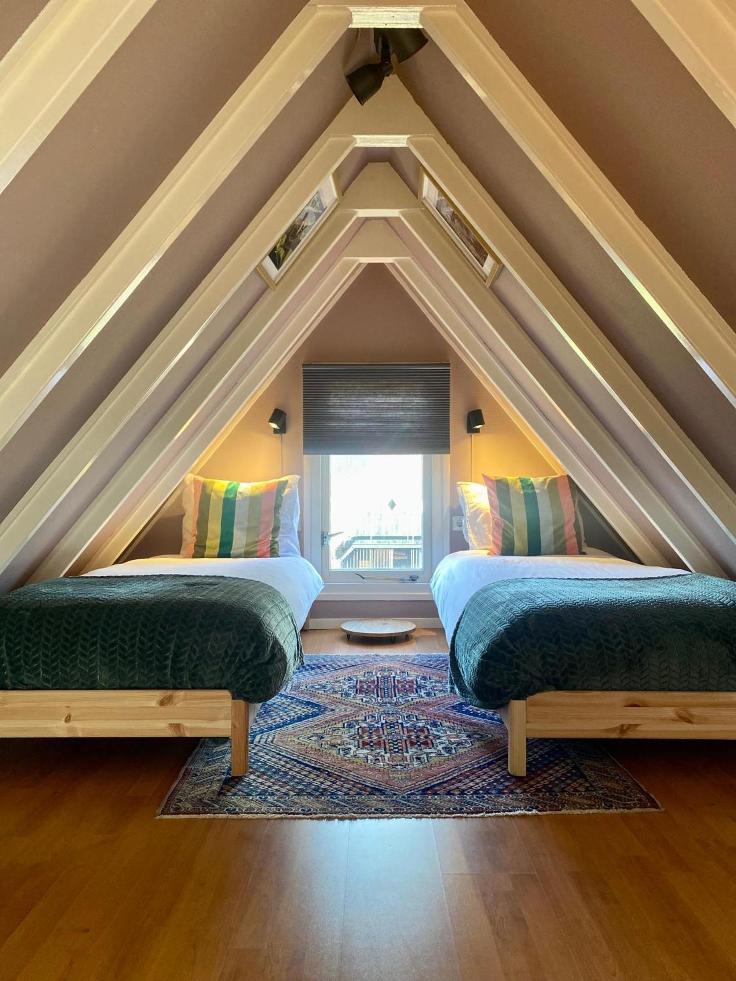 Loosan Lodges Gastenhuis Reutum Εξωτερικό φωτογραφία